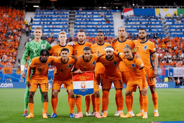 阿德巴约,三球威胁全,面存在,Ag亚游真人,Ag亚游真人平台,Ag亚游真人电子游戏平台,Asia,Gaming