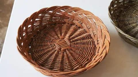 “西甲关键对决：巴基奥助力桑切斯连下两城”