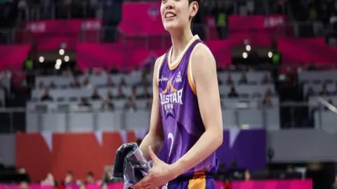 罗克急切回国备战世俱杯，贝蒂斯索要赔偿拒绝放行